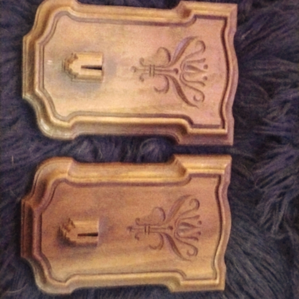 1981 vintage wall brackets